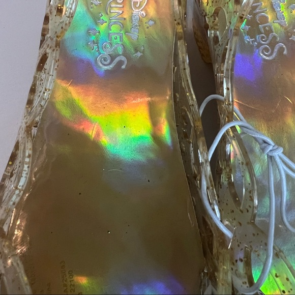 Disney’s princess belle light up glitter heel shoes - Picture 7 of 9